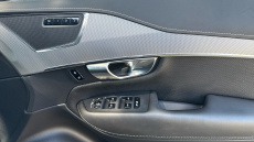 Volvo Xc90 2.0 B5D [235] R DESIGN 5dr AWD Geartronic Diesel Estate